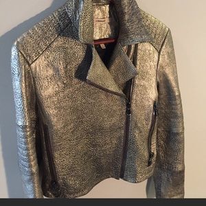 Beautiful J.Brand metallic leather jacket!